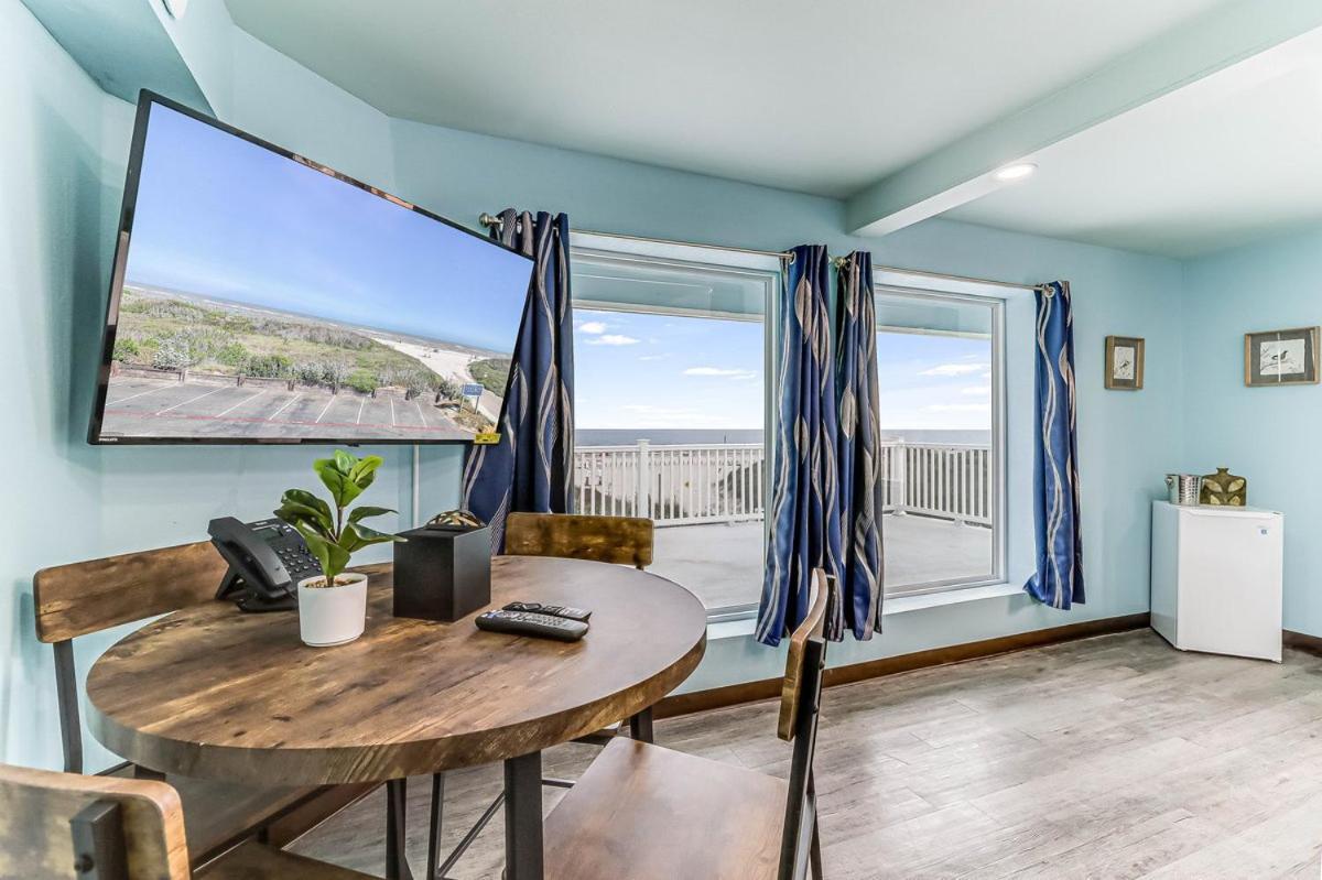 Seaside Boutique Hotel, Waves At Your Doorstep Port Aransas Exterior photo